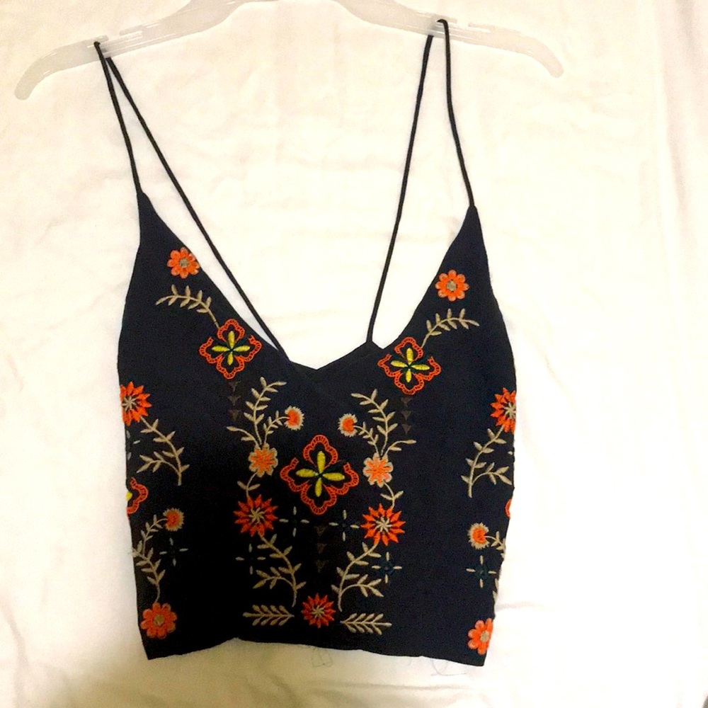 Crop top